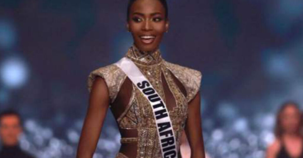Image featuring Miss South Africa at the Miss Universe 2021 pageant.